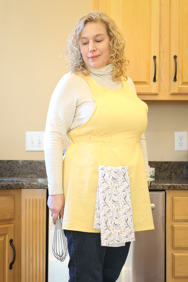 The simple Poppy apron in adult sizing with a waffle towel from Raspberry Creek Fabrics.